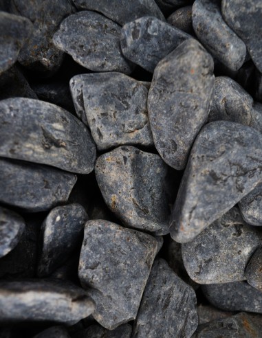 Galets de Calcaire Noir 20/40mm - Sac de 20 kilos