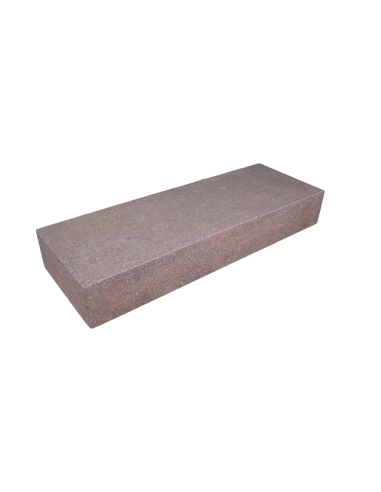 Marche-bloc en granit porphyre flammé, angles chanfreinés 75x35x15 cm